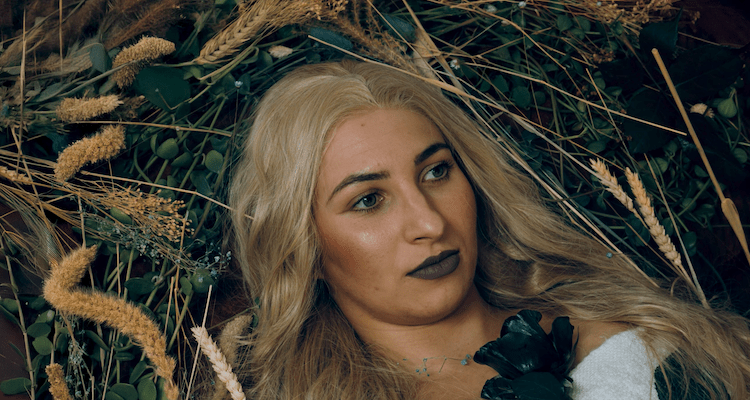 What's Up DOC Coma Blondie